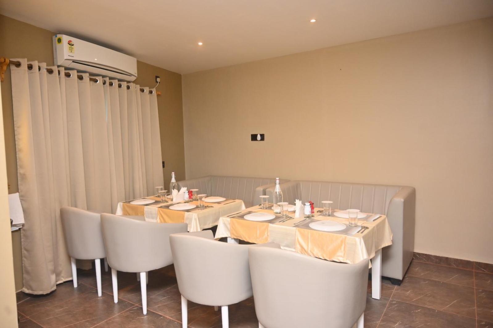 Essence Grandeur Hotel Guwahati Ngoại thất bức ảnh
